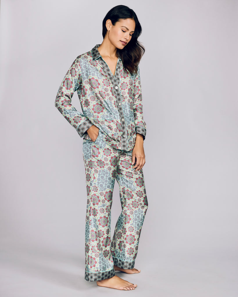 Tailored button-down top on Karma's Tokyo Mozaicu pajama has the contrast trim at the v neckline and narrow collar, mother of pearl buttons